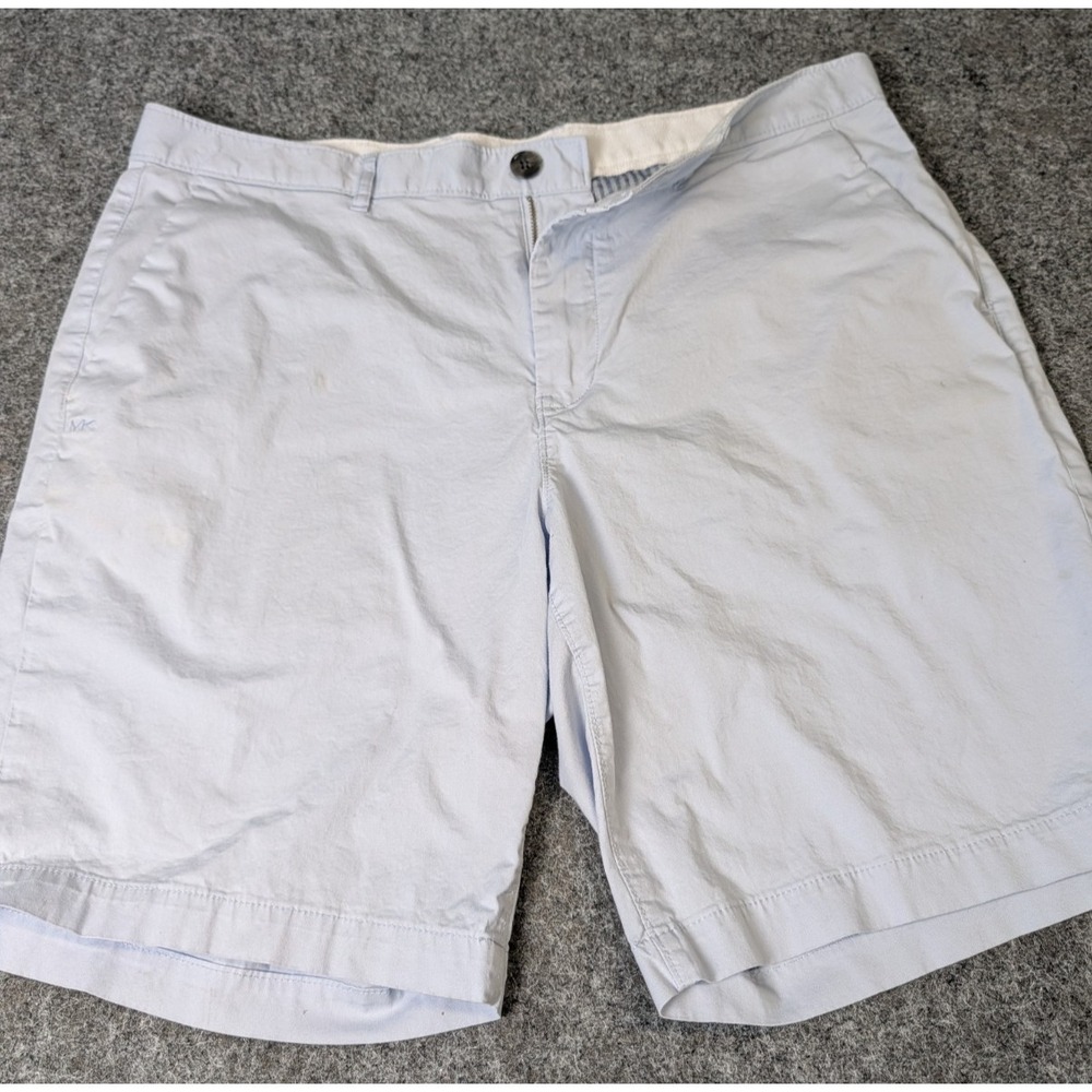 Michael Kors Mens Shorts 34 Light Blue Stretch Chino 9" Inseam Casual Cotton EUC